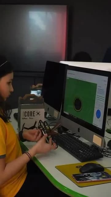 ERA Koleji Maltepe — programlanabilir drone eğitimi